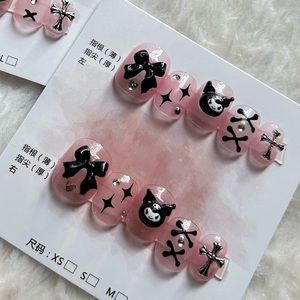 Custom pink and black hello kitty press on nails